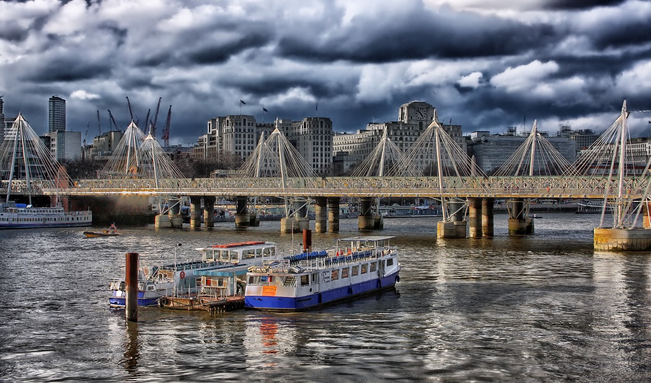 boats-123778_1280.jpg